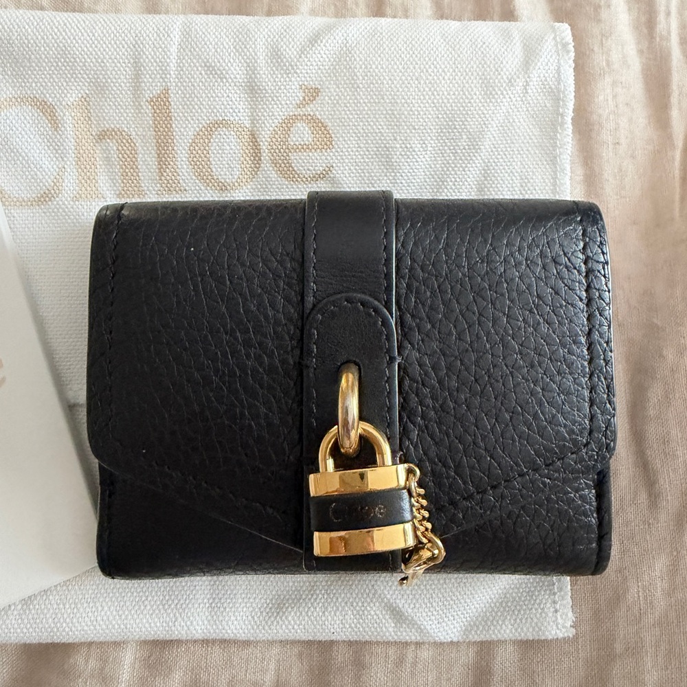 Chloé Black Leather trifold Wallet with Gold Lock